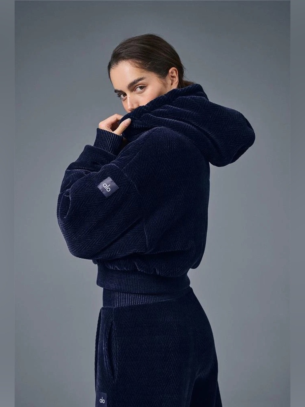 Alo Yoga Cozy Day Full Zip Jacket - Navy - Picture 3 of 8